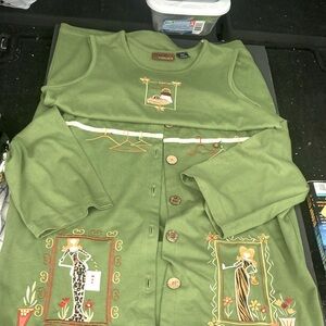 Tank top and cover up shirt by Onque Casuals